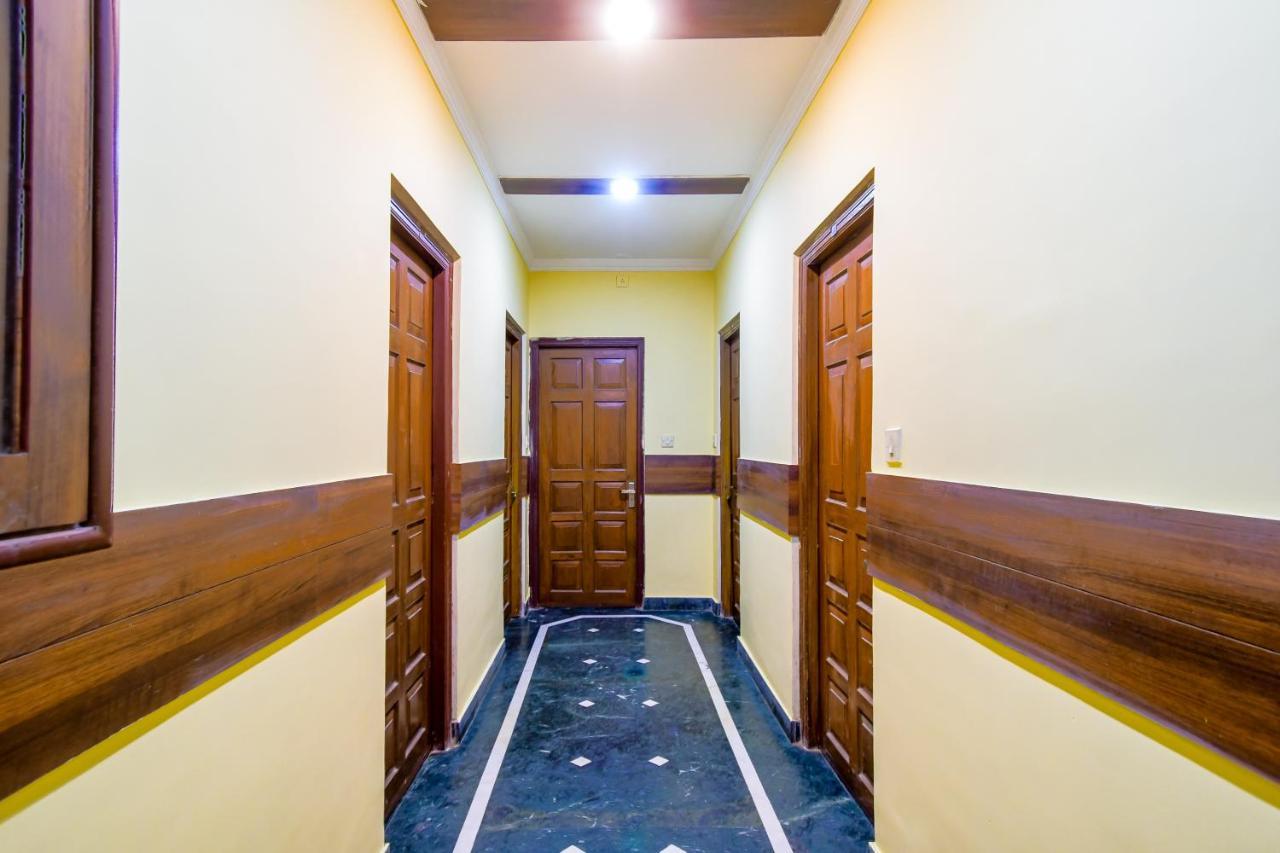Hotel Jingle Inn 加尔各答 外观 照片