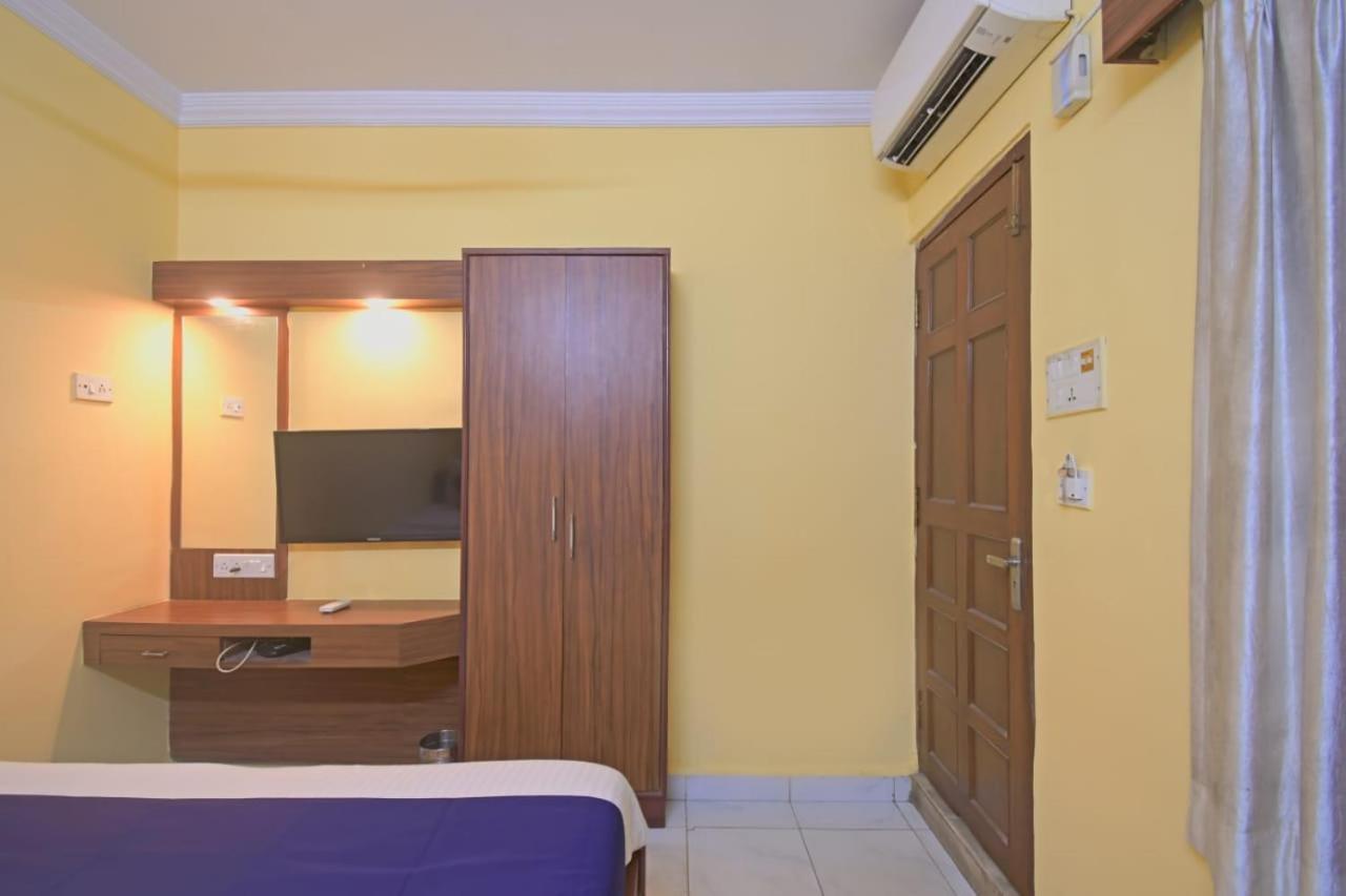 Hotel Jingle Inn 加尔各答 外观 照片